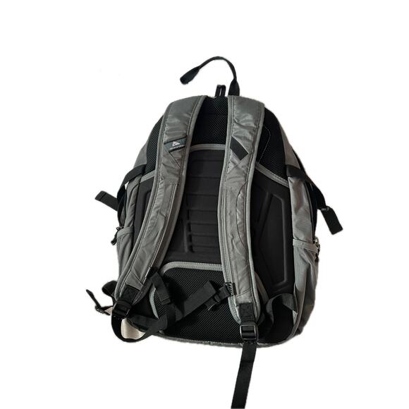 Ozark Trail Gray Computer Padded Backpack - Picture 2 of 6